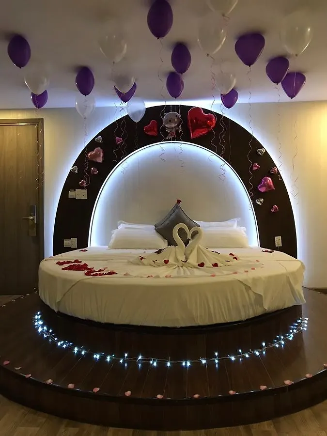 ***  New Sun Hotel Nha Trang Vietnam